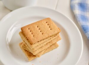 gluten free graham crackers on plate