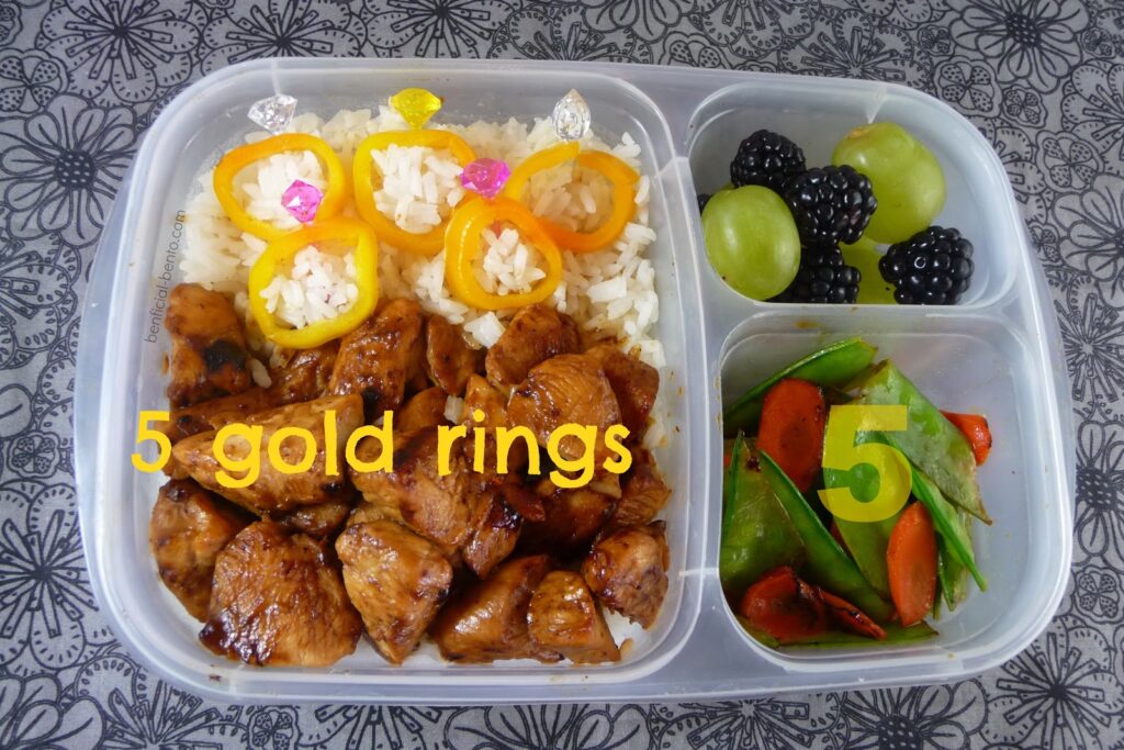5 gold rings - included in the 12 Days of Christmas in Bento