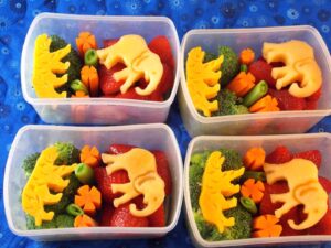 Fit & Fresh snack containers - cute snacks!