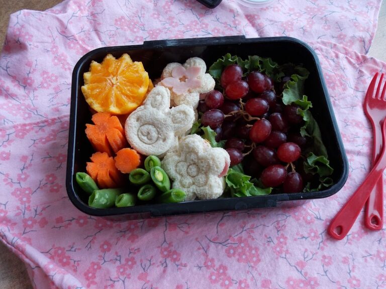 Bunny and Flower Sandwich Bento