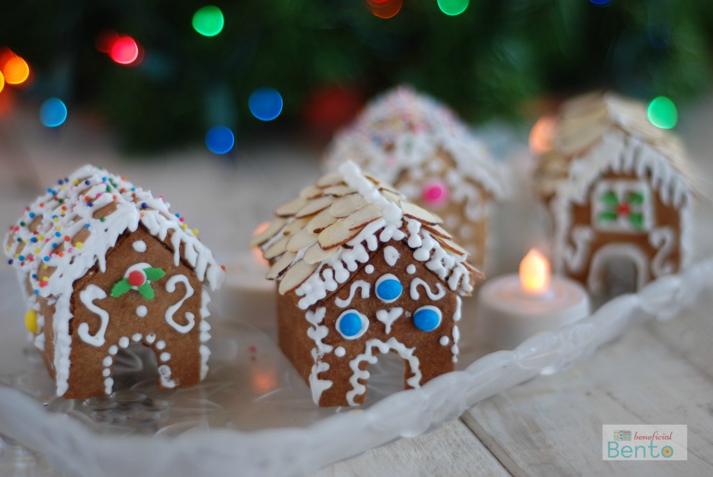 mini gingerbread houses, decorated