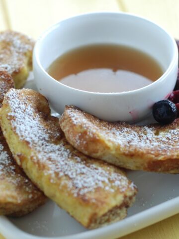 this is a picture of gluten free french toast sticks. recipe at beneficial-bento.com
