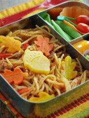 Fall leaf pasta bento -A yummy way to use up leftovers! And it tastes great at room temperature, so it's perfect for packing in my stainless steel LunchBots bento box