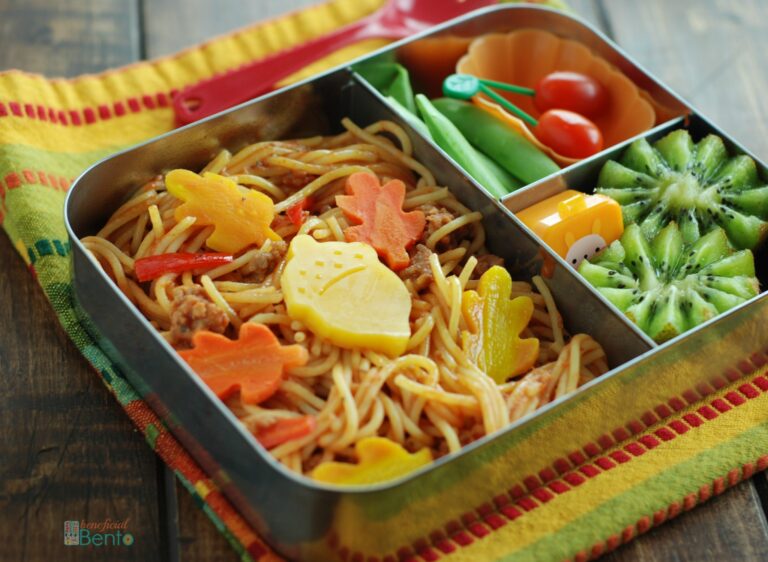 Fall leaf pasta bento -A yummy way to use up leftovers! And it tastes great at room temperature, so it's perfect for packing in my stainless steel LunchBots bento box