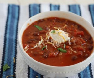 Slow Cooker Meatless Chili is completely vegetarian, and cheap to make!