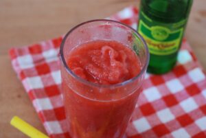 this is a picture of my Strawberry Lime Slushie. Recipe at beneficial-bento.com