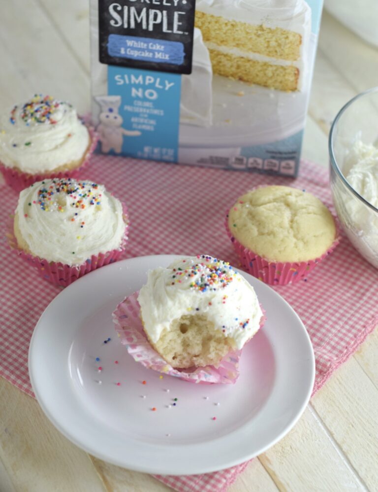 This trick can be used with just about any cake mix, but I especially loved making these with Pillsbury's Purely Simple mix, since it didn't have any artificial ingredients. These cupcakes were really light and fluffy, even with no eggs! this is a great way to treat someone with egg allergies. Made by beneficial-bento.com
