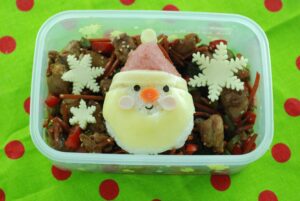 A really cute way to serve leftover chicken teriyaki and rice - from beneficial-bento.com