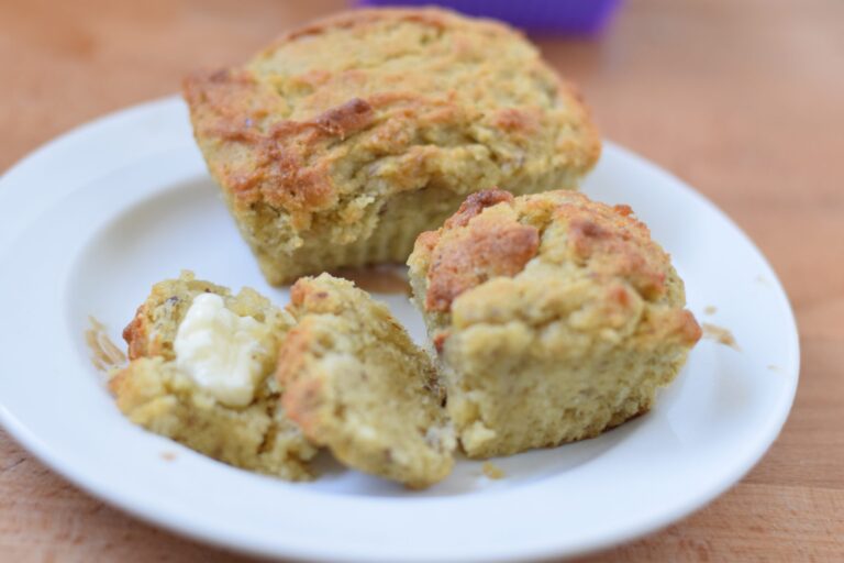 These gluten free banana muffins are easy to bake. Learn how at beneficial-bento.com