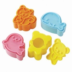 Cute little cutters for bento, cookies, and more. Buy it at beneficial-bento.com