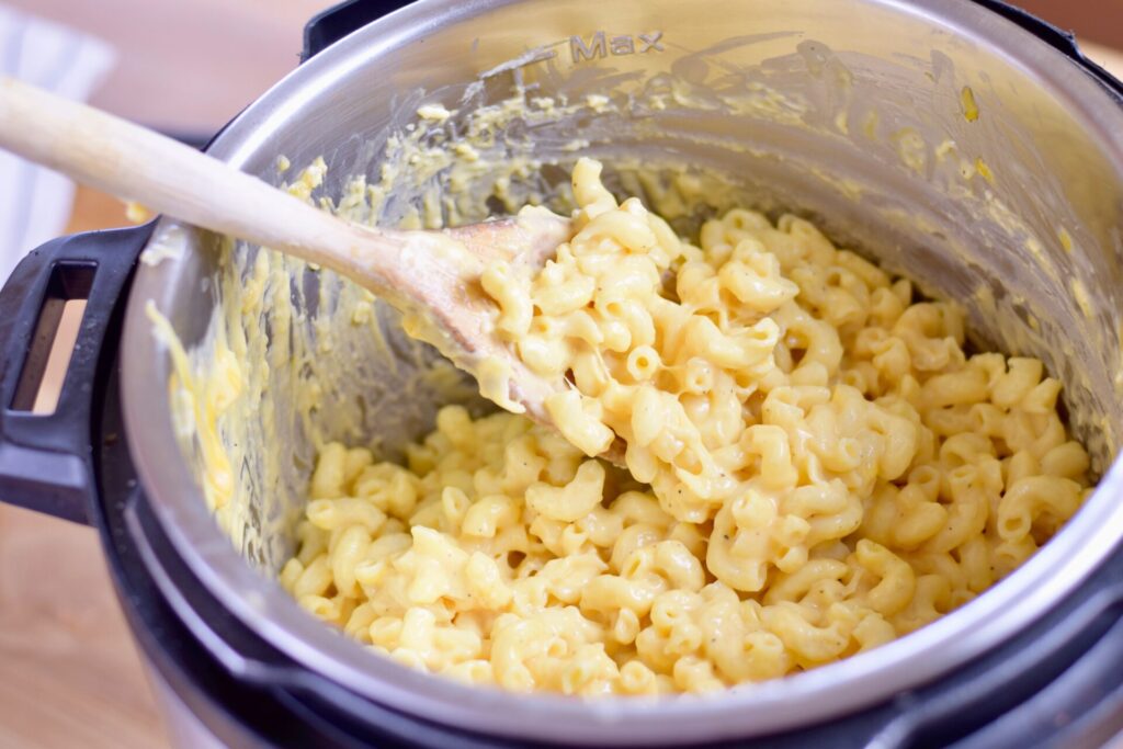 gluten free mac and cheese in an Instant Pot