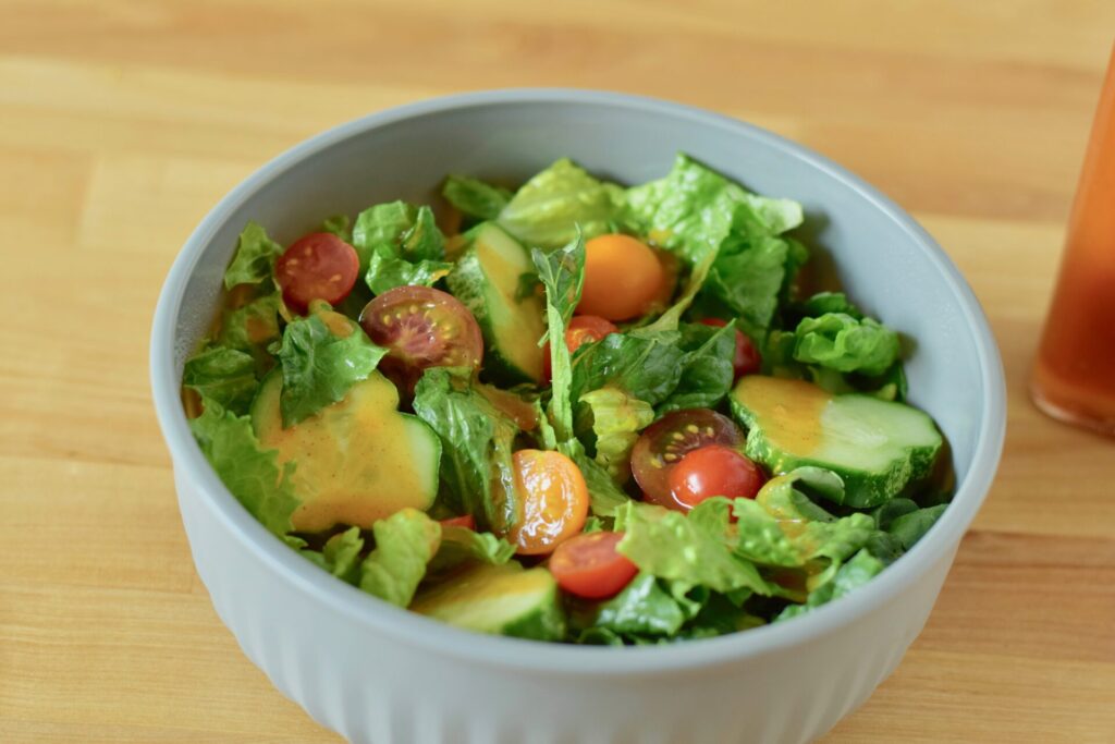 salad with apple cider salad dressing