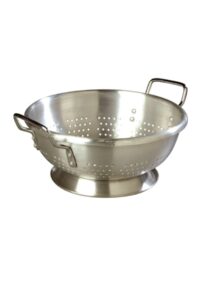 large 8 quart colander