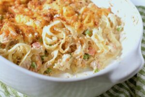 gf tuna casserole closeup
