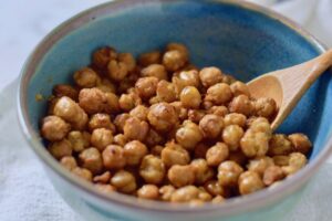 crispy chickpeas, closeup