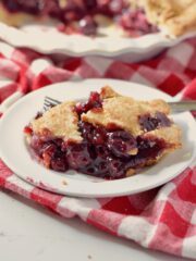 gluten free cherry pie slice