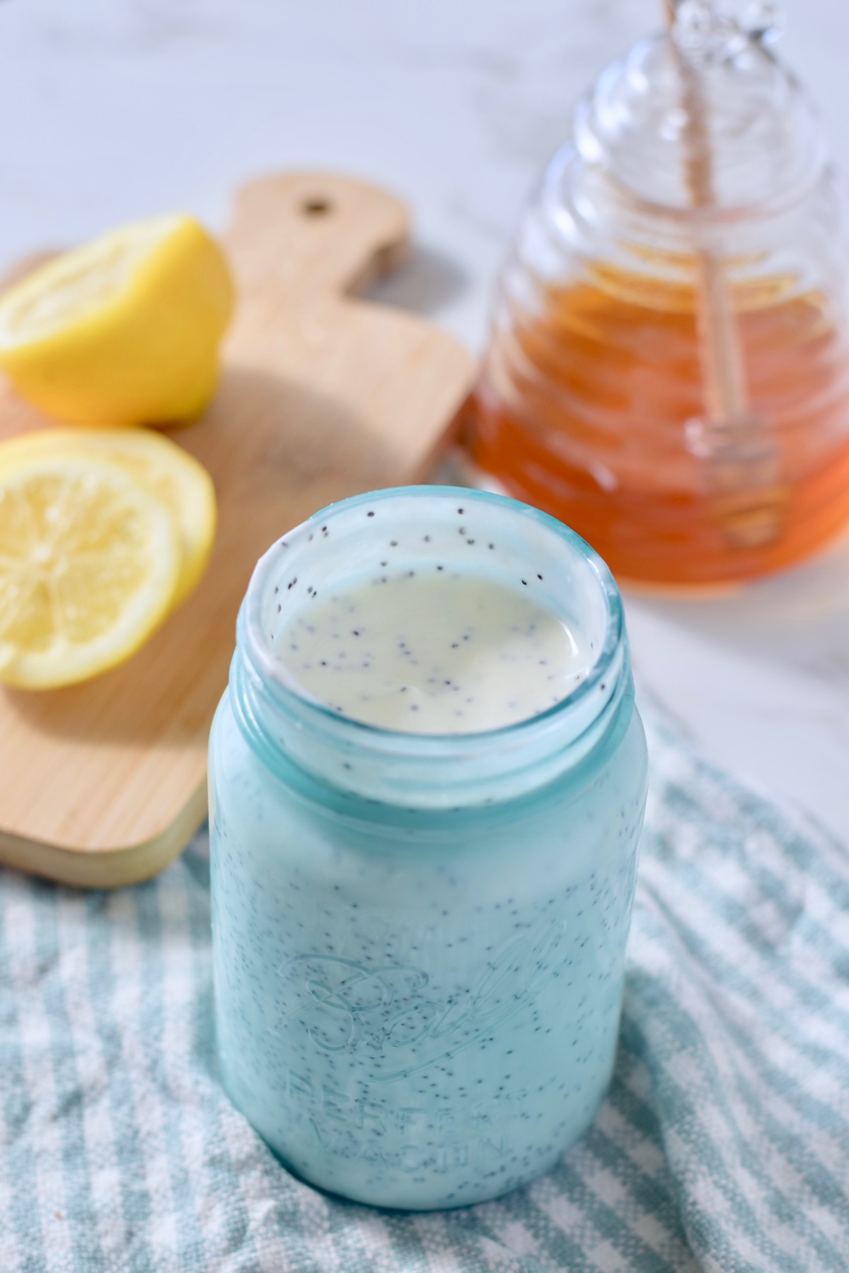 lemon poppyseed dressing vertical