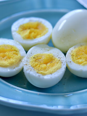 instant pot eggs, pepper