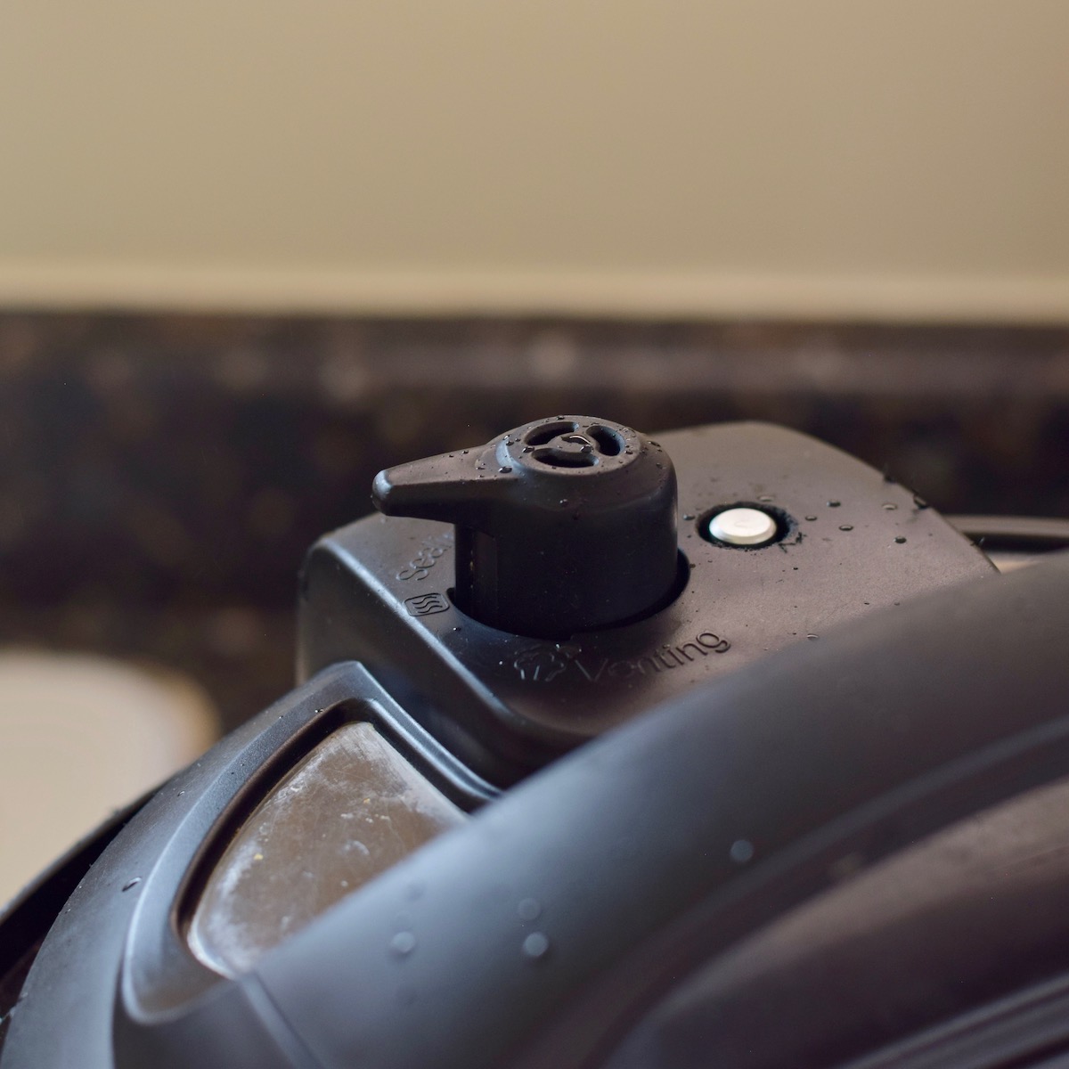 turn vent to Sealing