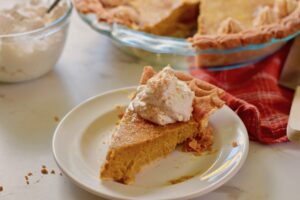 pumpkin pie slice, wide