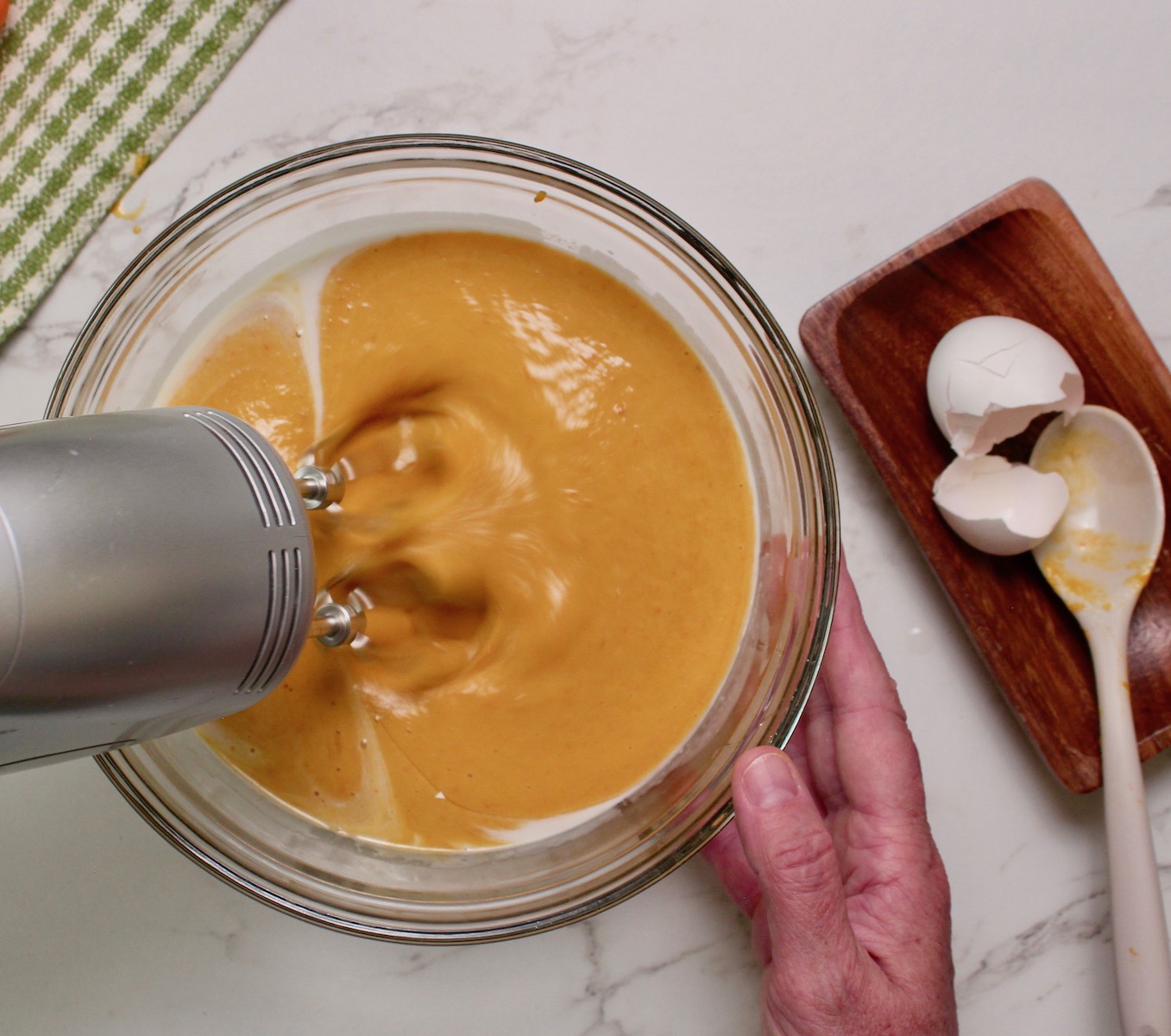 step 2. blend eggs, pumpkin, coconut cream, sugar