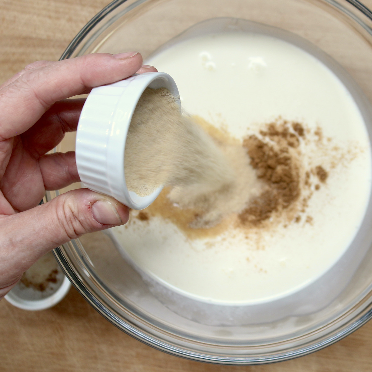 step 1. add cream, maple sugar, cinnamon