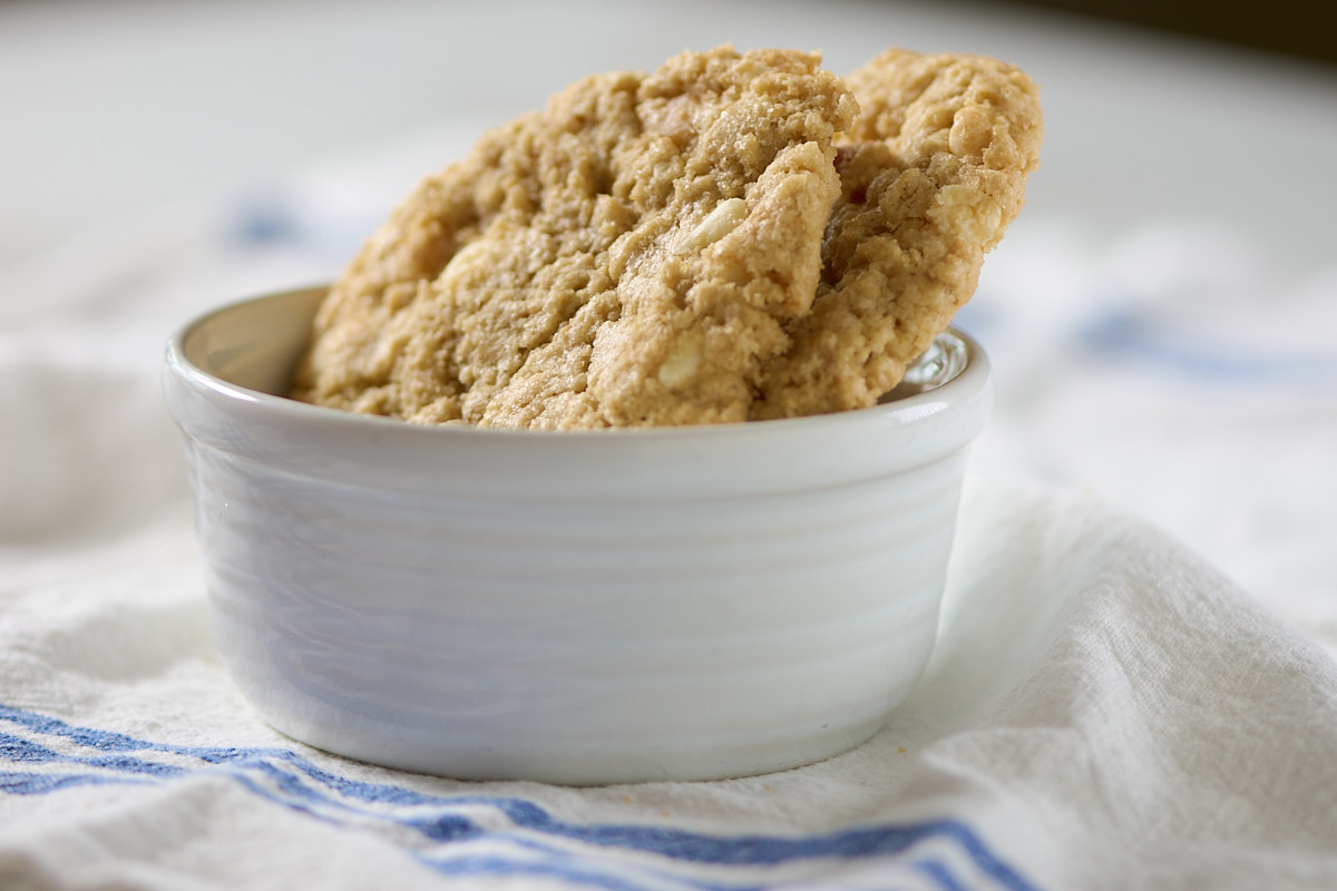 2 cookies in a cup