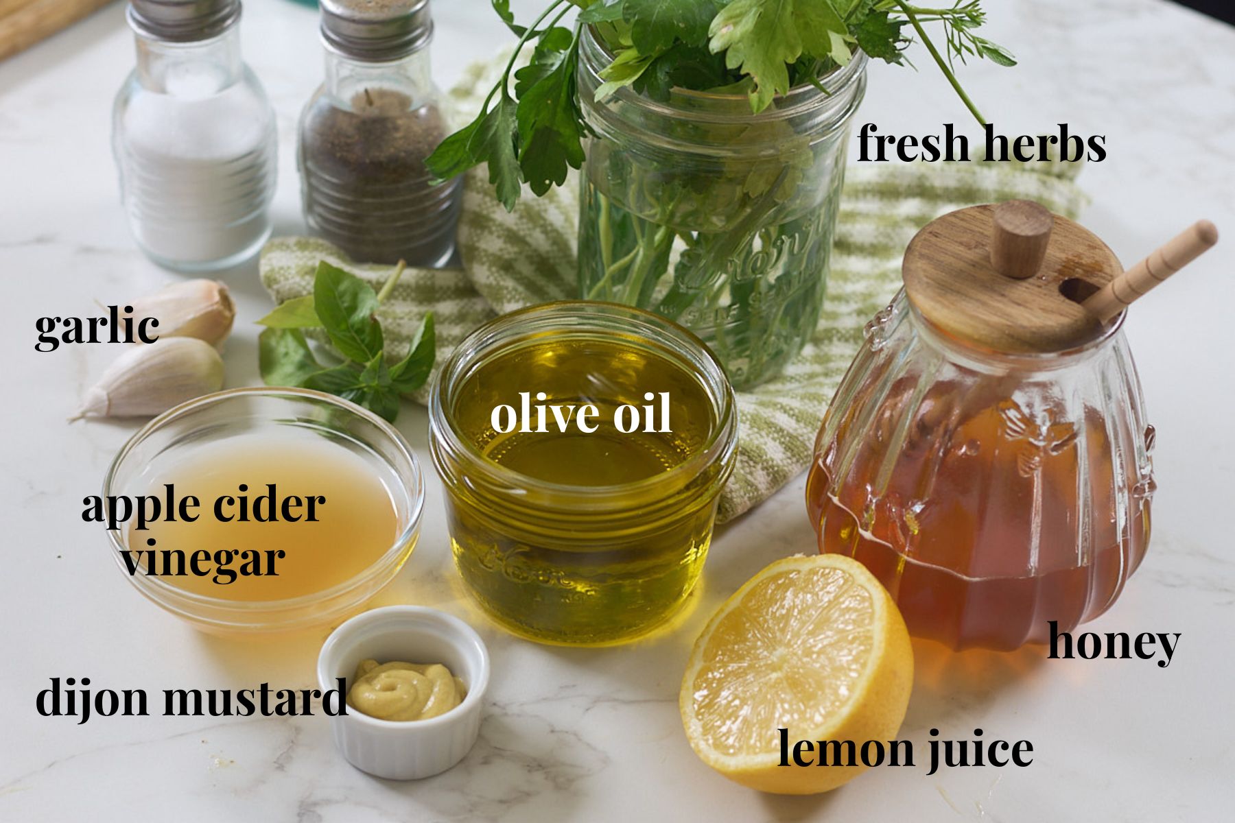 garlic and herb salad dressing ingredients