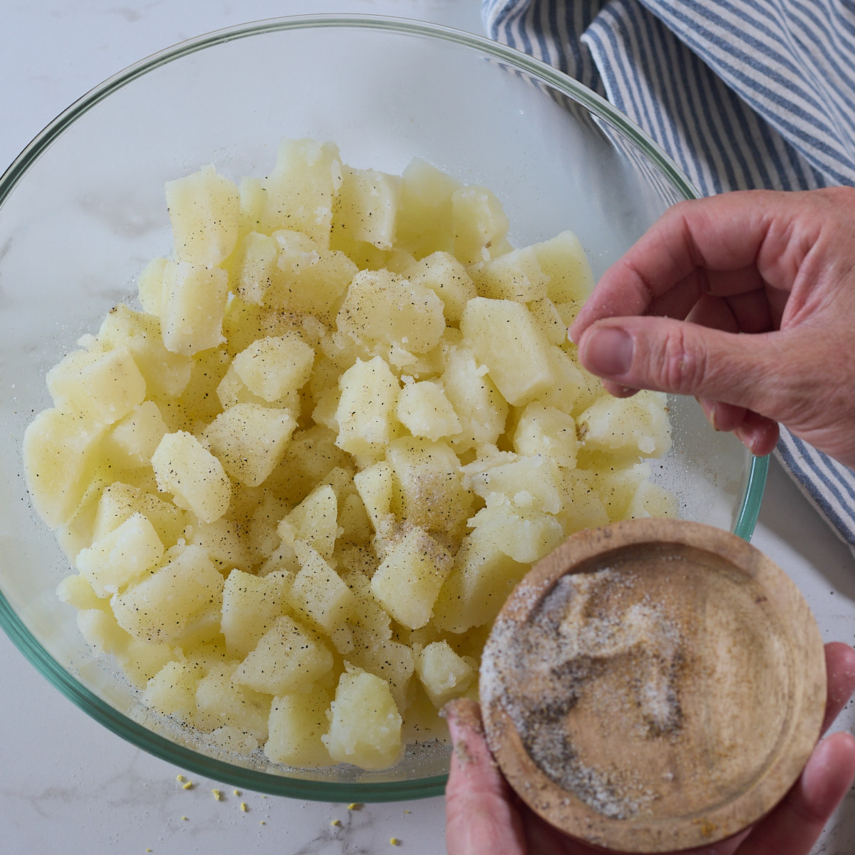 step 2. sprinkle with vinegar